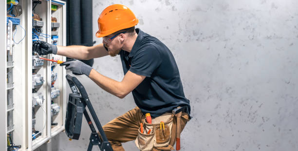 Best Emergency Electrical Repair  in Carrollton, OH